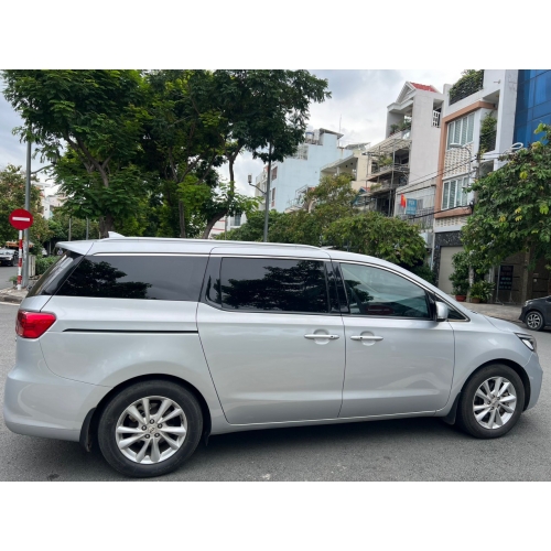 KIA Sedona 2018