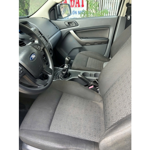Ford Ranger XLS nhập thái 2016