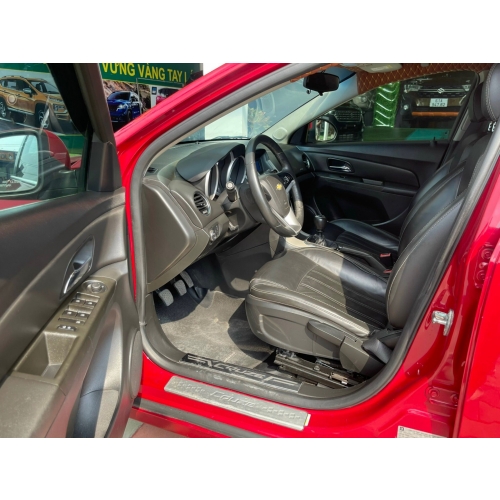 ( Đã bán) Chevrolet Cruze 1.6 MT 2018